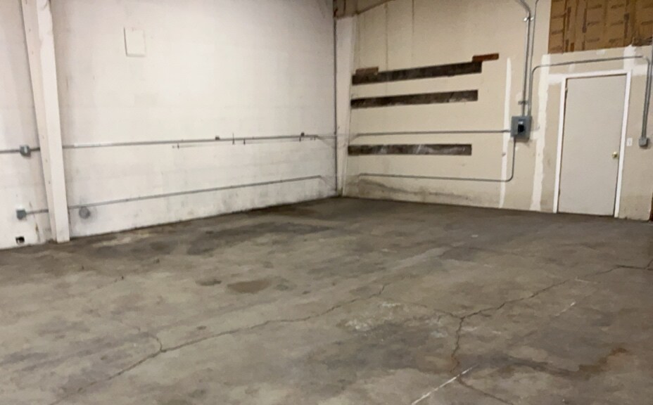 More Photos Of 760 Waugh Ln, Ukiah Warehouse For Lease