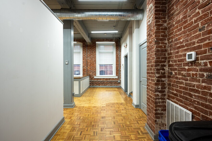 More Photos Of 137-145 W Berkley St, Philadelphia Warehouse For Lease