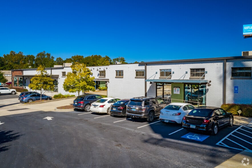 More Photos Of 251 Armour Dr NE, Atlanta Unknown For Lease