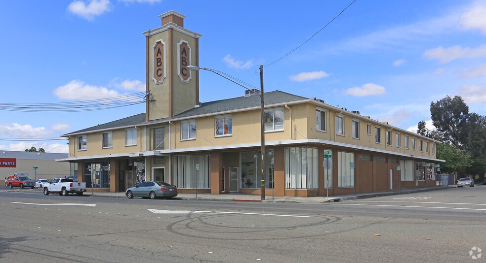 More Photos Of 2000-2008 A St, Antioch Storefront Retail Office For Sale