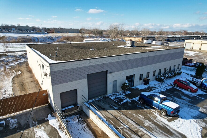 More Photos Of 4878 Van Epps Rd, Brooklyn Heights Manufacturing For Sale