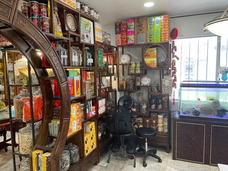 More Photos Of 3097 S Decatur Blvd, Las Vegas Office Residential For Sale