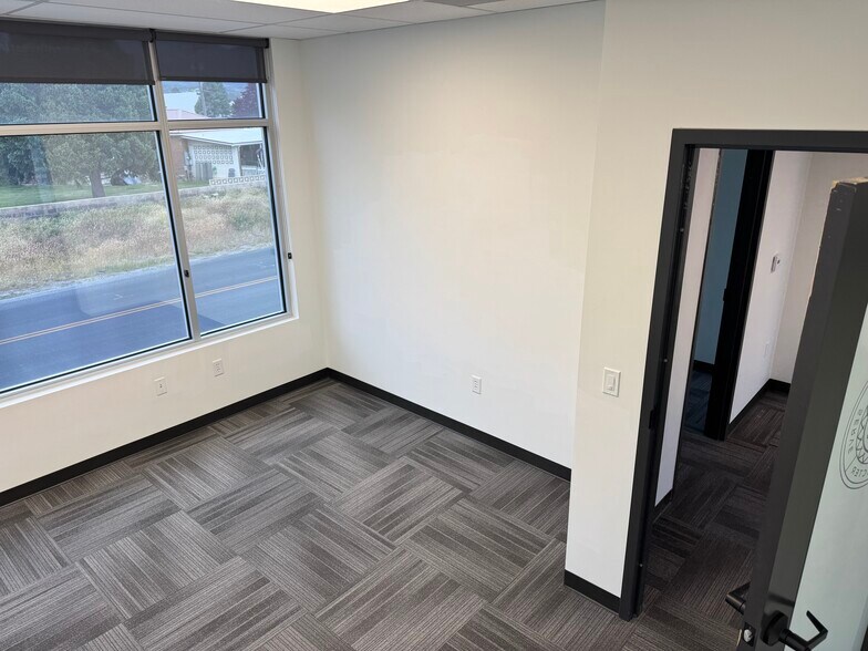 More Photos Of 140 S Main St, Lindon Medical For Lease
