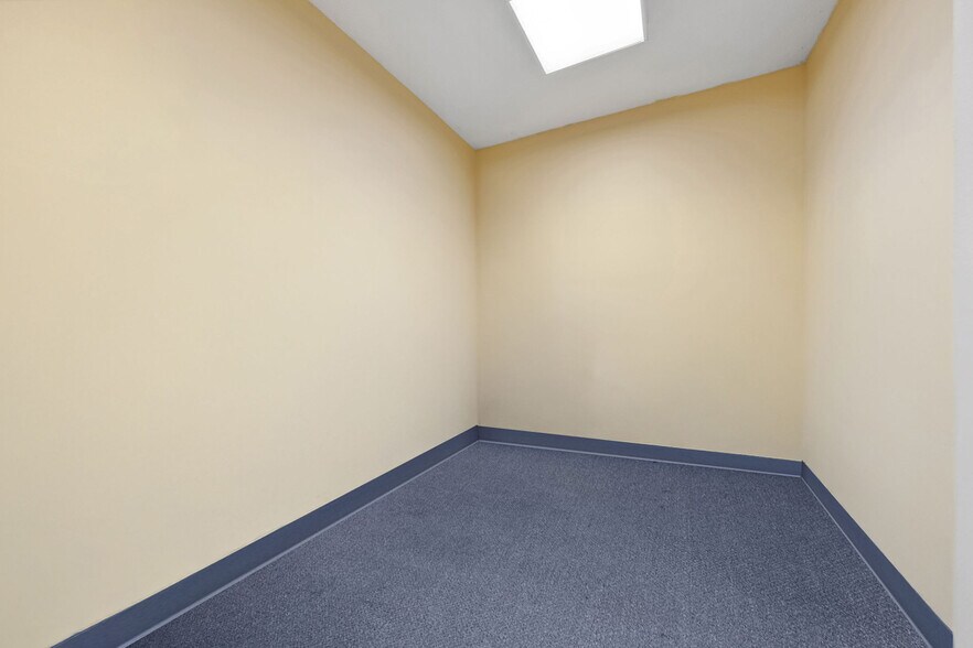 More Photos Of 56 Winthrop St, Concord Medical For Lease