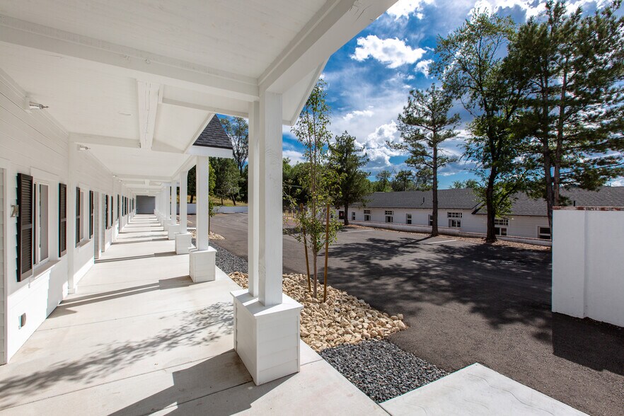 More Photos Of 1113 & 1117 E Gurley St, Prescott Rehabilitation Center For Sale