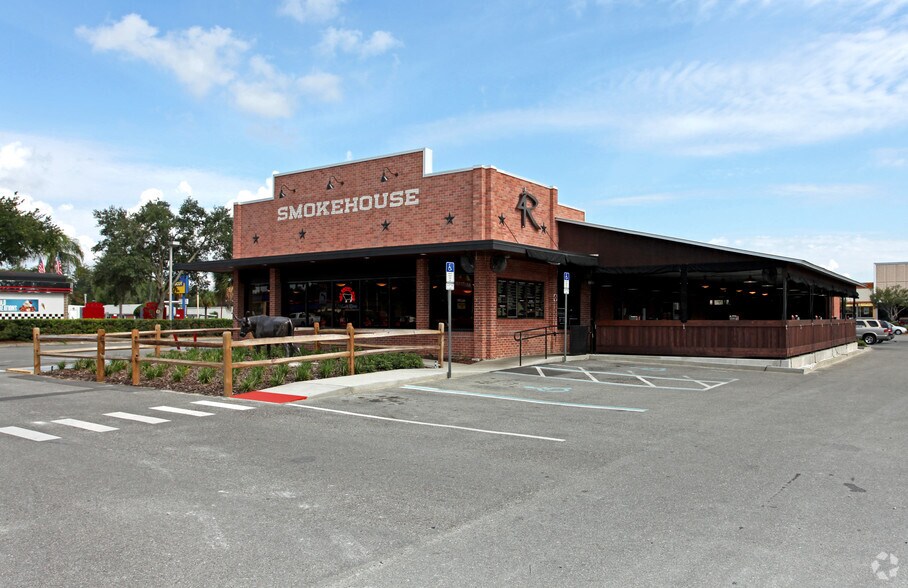 More Photos Of 1001-1049 S Dillard St, Winter Garden Unknown For Lease