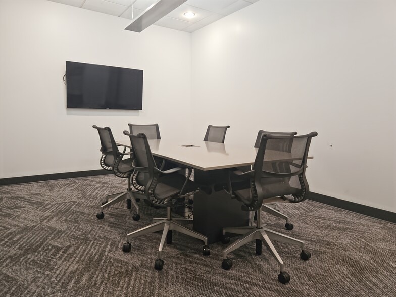 More Photos Of 9711 Washingtonian Blvd, Gaithersburg Coworking Space