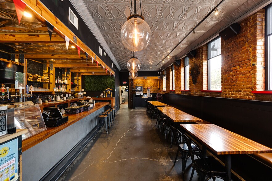 More Photos Of 2600 W Main St, Richmond Storefront Retail Residential For Sale