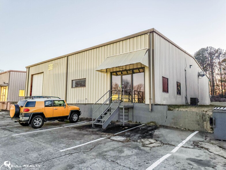 More Photos Of 1338 Summit Dr, Conyers Warehouse For Sale