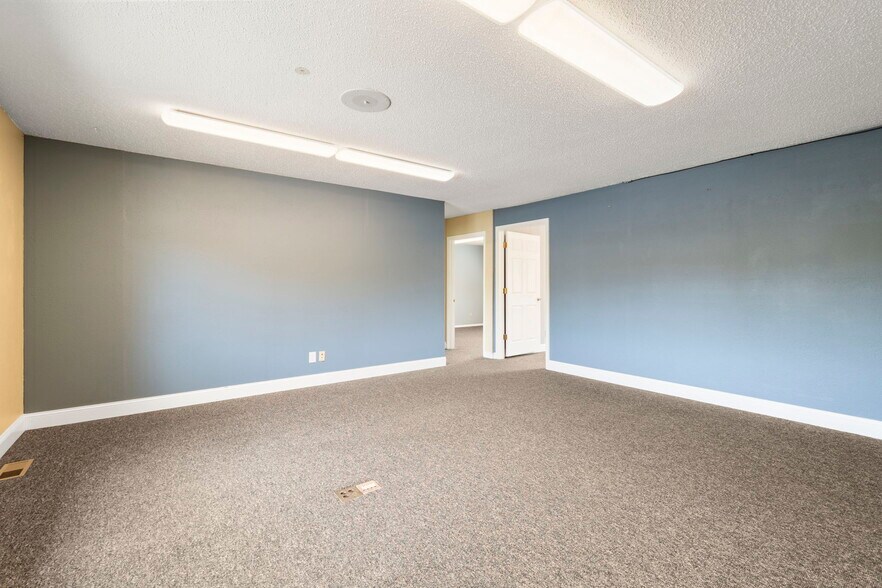 More Photos Of 4390 N Academy Blvd, Colorado Springs Medical For Lease