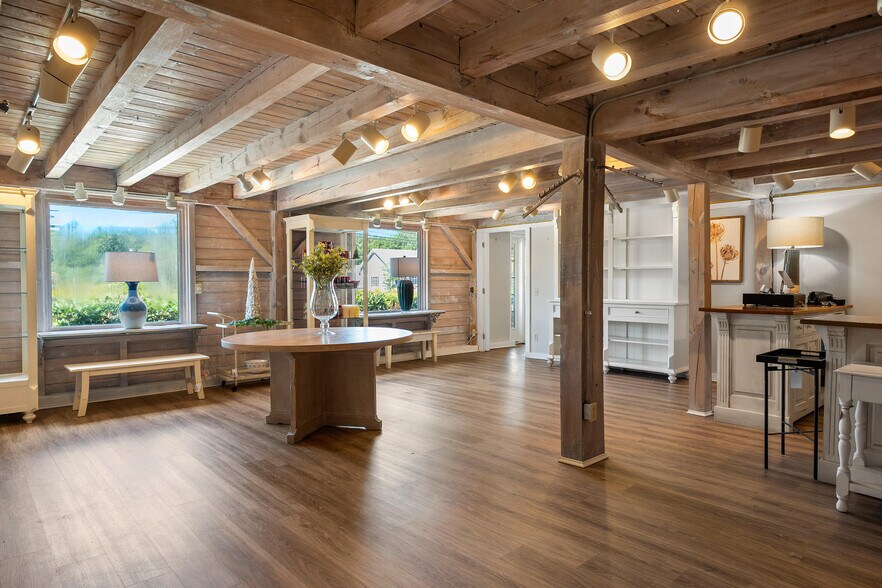 More Photos Of 2049 Post Rd, Wells General Retail For Sale