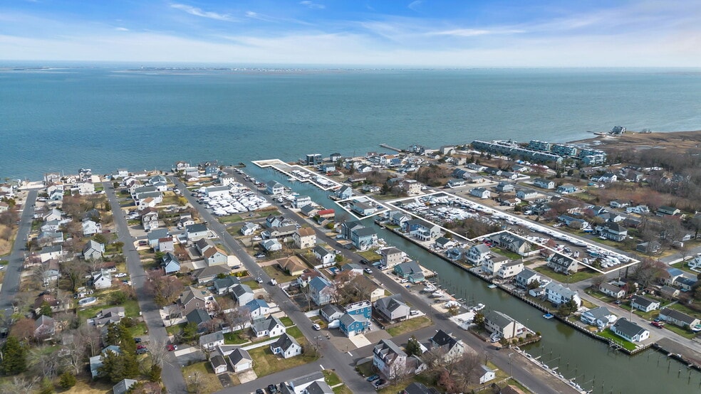 More Photos Of 101 Baltic Ave, Waretown Marina For Sale
