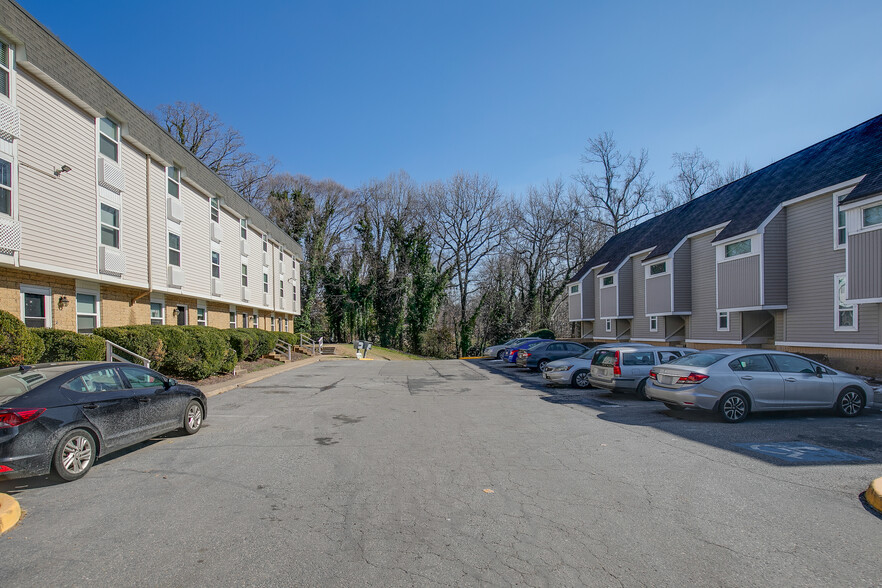 More Photos Of 3900 Forest Hill Ave, Richmond Apartments For Sale