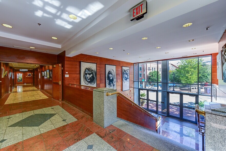 More Photos Of 100 Market St, Portsmouth Office For Sale