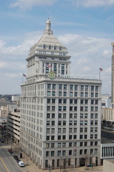 Primary Photo Of 416 Main St, Peoria Office For Sale