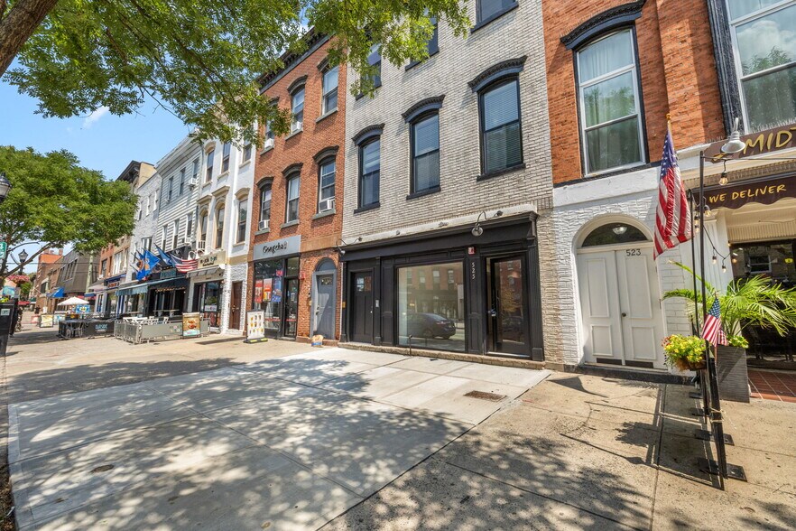 More Photos Of 525 Washington St, Hoboken Storefront Retail Residential For Lease