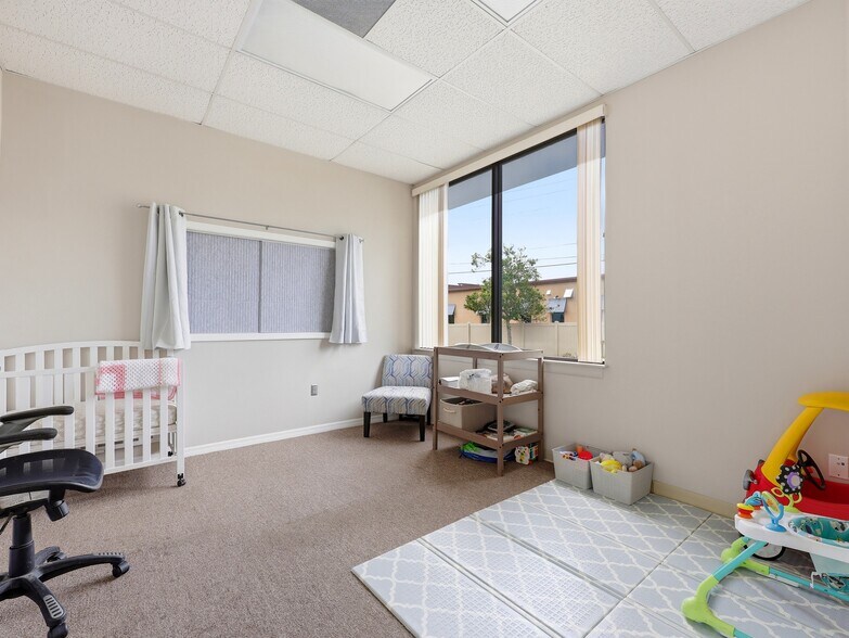 More Photos Of 4425 US Highway 1 S, Saint Augustine Light Distribution For Sale