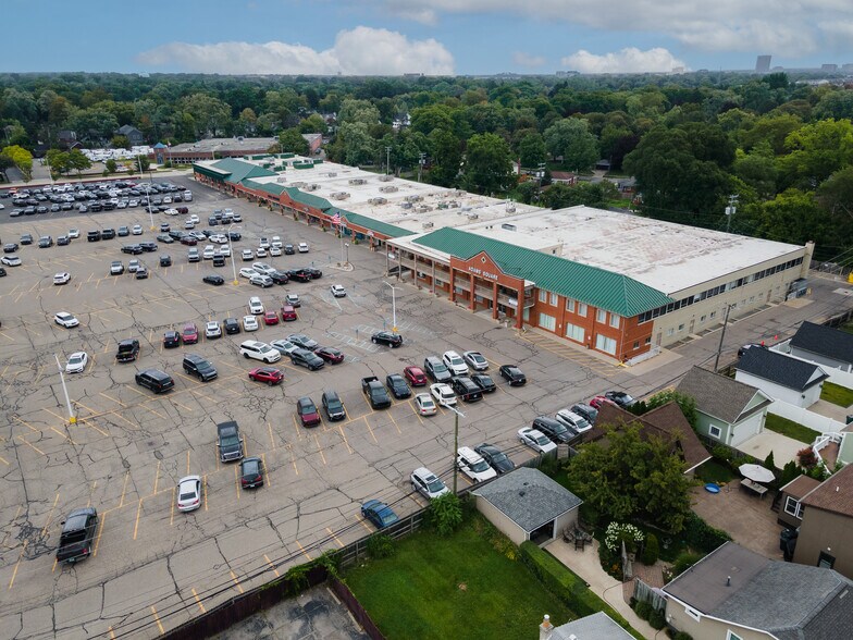 Primary Photo Of 619-725 S Adams Rd, Birmingham Unknown For Sale