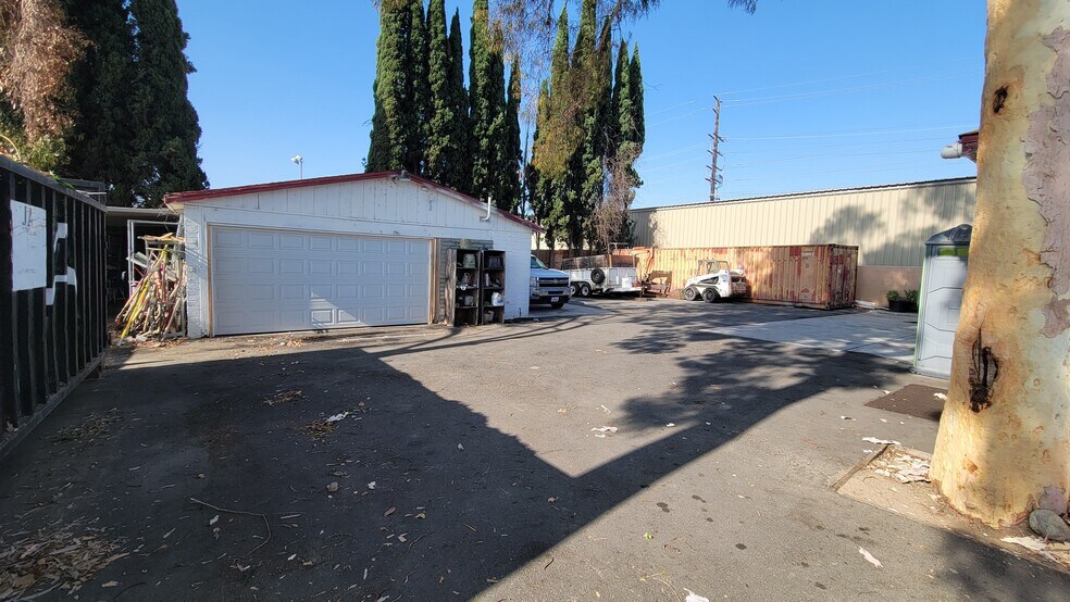More Photos Of 1580 W 2nd St, Pomona Land For Lease