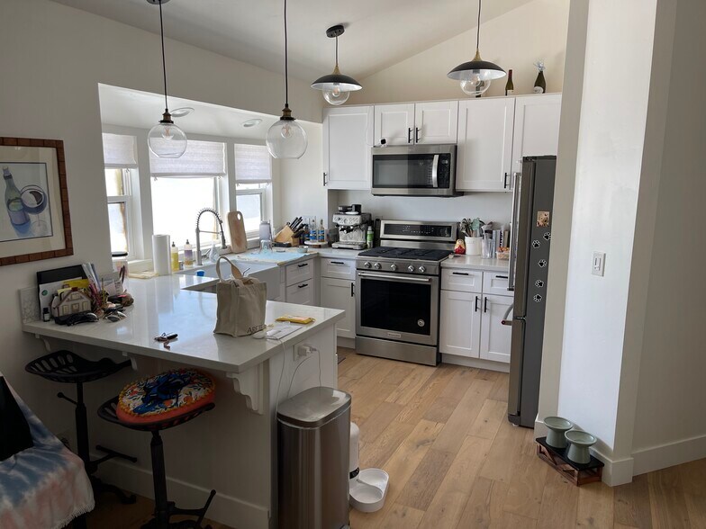 More Photos Of 144 Reamer St, Auburn Specialty For Sale