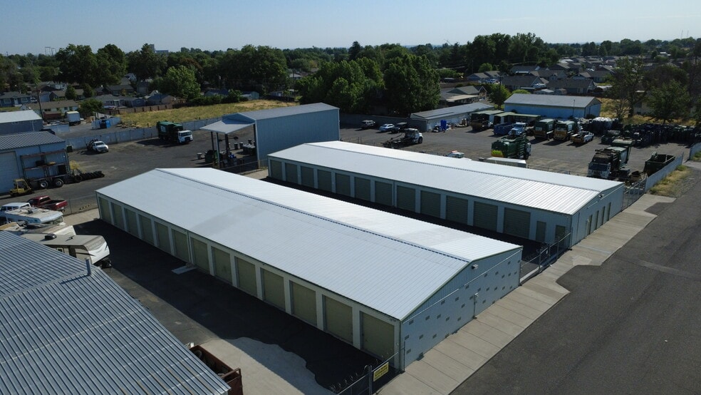 More Photos Of 1619 S Washington St, Kennewick Self Storage For Sale