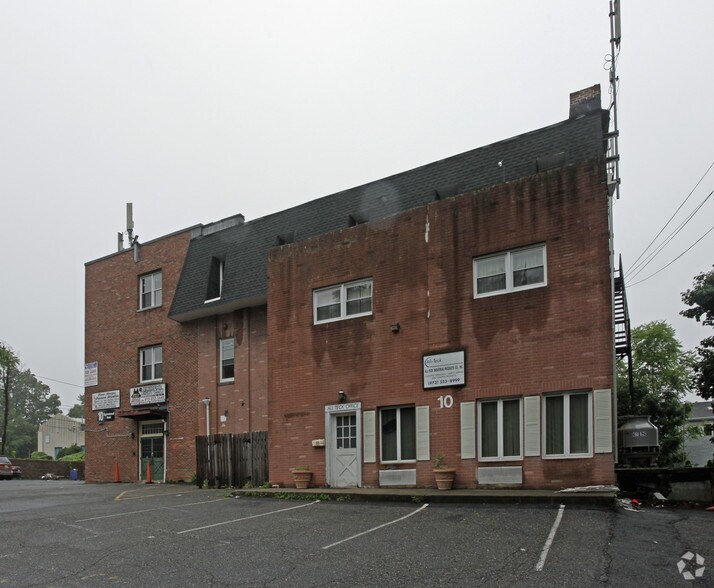 More Photos Of 10 Squirrelwood Rd, Woodland Park Warehouse For Lease