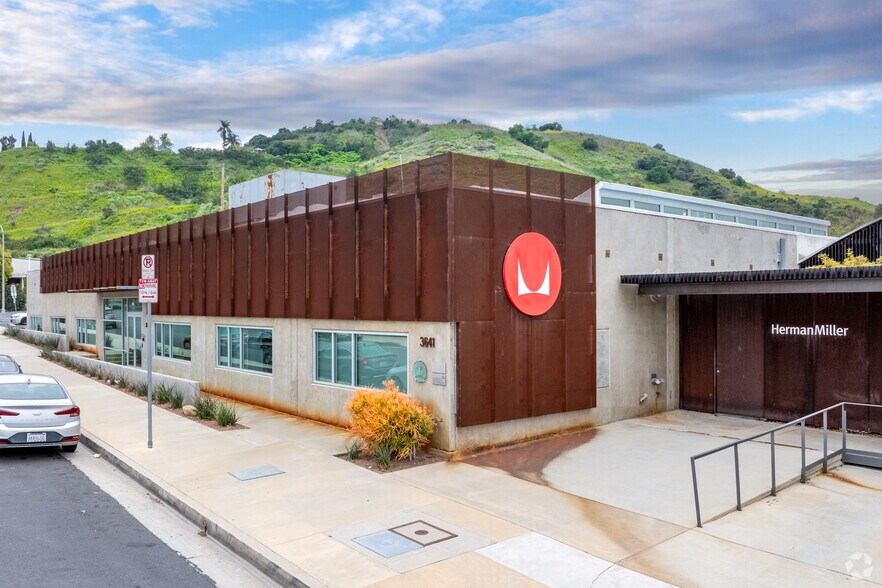 Primary Photo Of 3641 S Holdrege Ave, Los Angeles Loft Creative Space For Lease