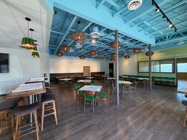 More Photos Of 12634 Indore Pl, Littleton Restaurant For Sale