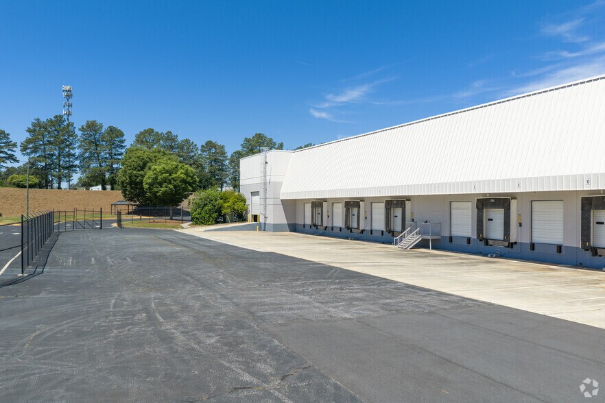 More Photos Of 4787 Stalwart Dr, Fairburn Warehouse For Sale