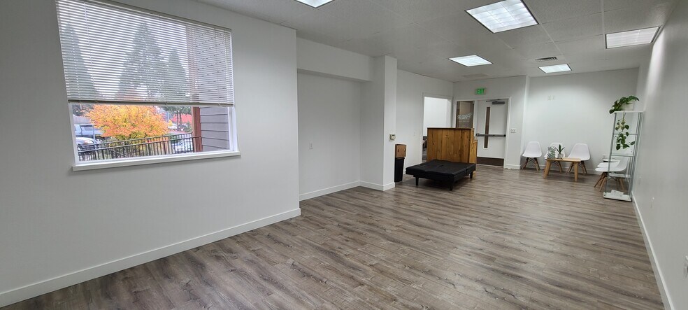 More Photos Of 675 Orchard Heights Rd, Salem Medical For Sale