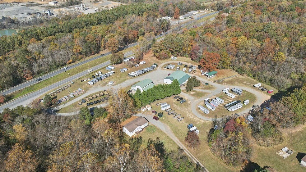 More Photos Of 9932 Seminole Trl, Ruckersville Auto Dealership For Sale