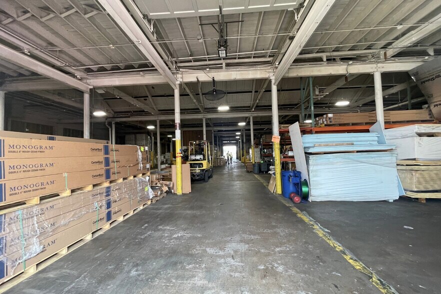 More Photos Of 1730 Commerce Dr, Bridgeport Manufacturing For Sale