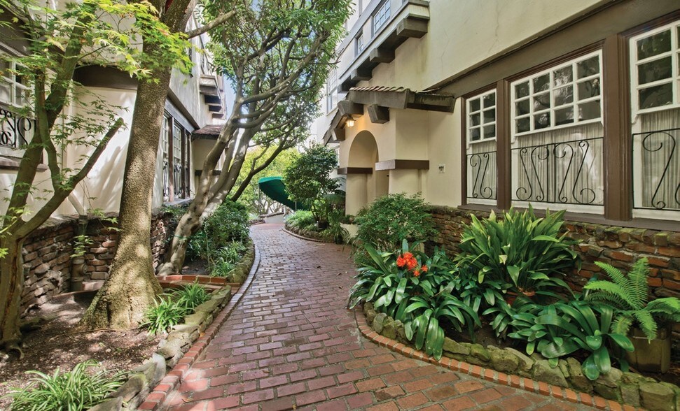 More Photos Of 2115-2129 Hyde St, San Francisco Apartments For Sale