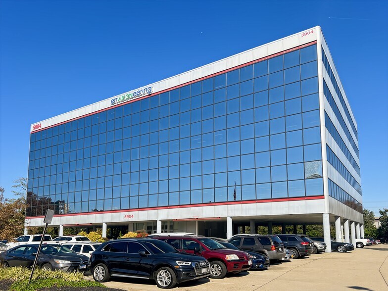 More Photos Of 5904 Richmond Hwy, Alexandria Coworking Space