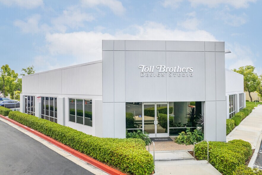 More Photos Of 9935-9959 Muirlands Blvd, Irvine Showroom For Sale