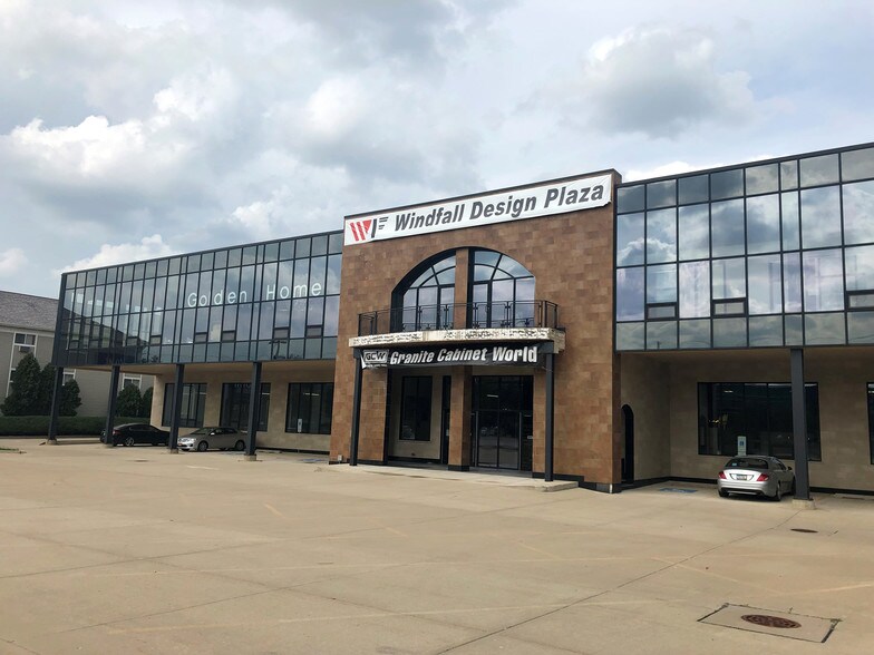More Photos Of 2500 Touhy Ave, Elk Grove Village Warehouse For Lease