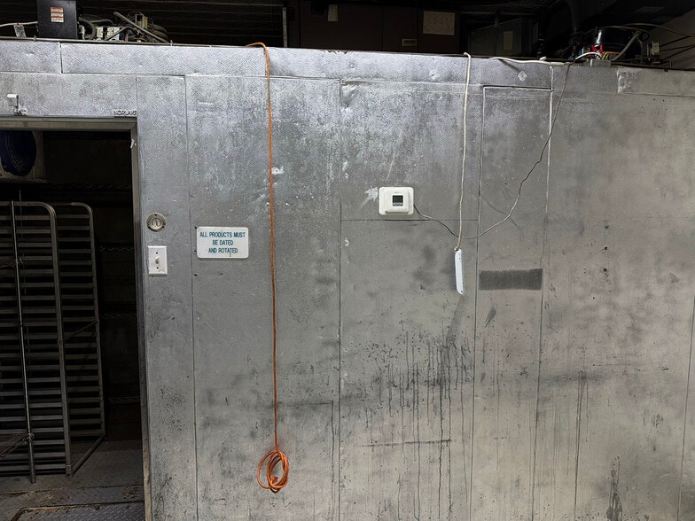 More Photos Of 340 Franklin Ave, Brooklyn Restaurant For Lease