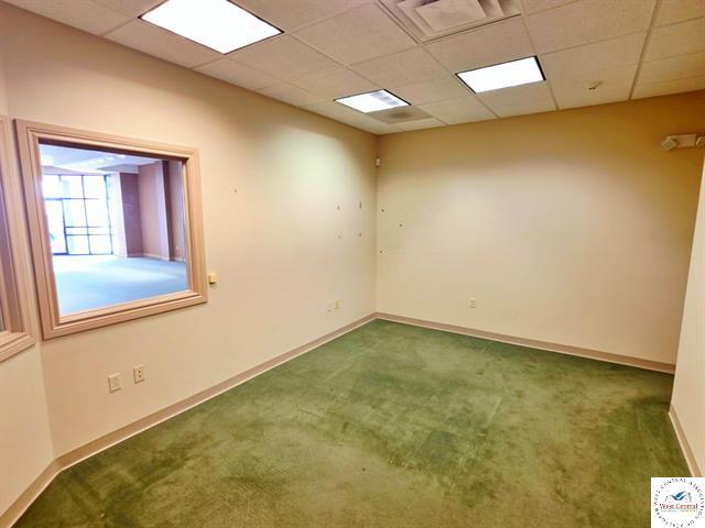 More Photos Of 770 Winchester Dr, Sedalia General Retail For Sale