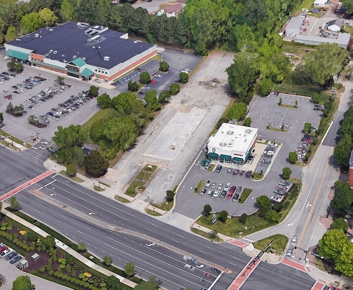 More Photos Of 12388 Warwick Blvd, Newport News Land For Lease