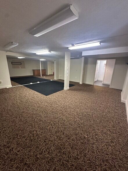 More Photos Of 71 Cedar Ave, Hershey Office For Lease