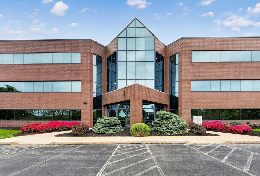 More Photos Of 470 John Young Way, Exton Unknown For Lease