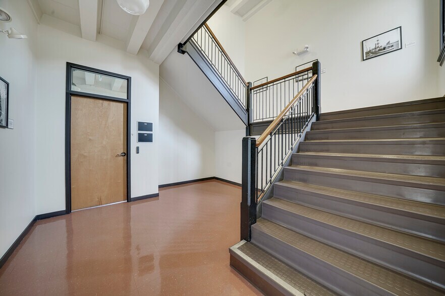 More Photos Of 690 Walnut Ave, Vallejo Office For Lease