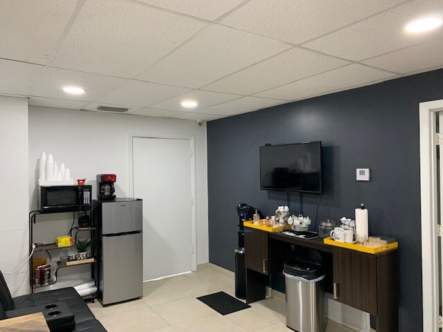 More Photos Of 4702 W Colonial Dr, Orlando Freestanding For Sale