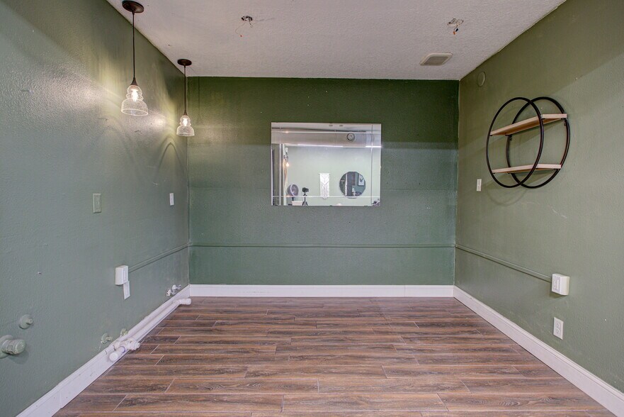 More Photos Of 203 Laurel St, Palatka Office For Sale