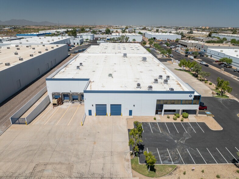 More Photos Of 2434 S 10th St, Phoenix Warehouse For Lease