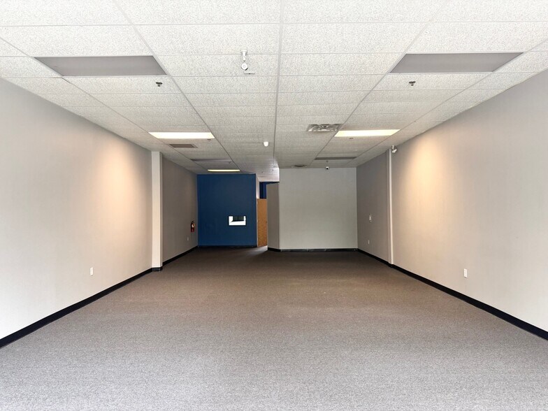 More Photos Of 80 Baylor Dr, Bluffton Freestanding For Lease