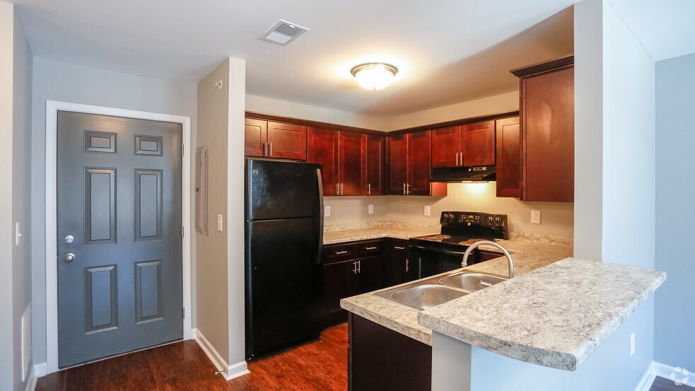 More Photos Of 2701 Sevier Ave, Knoxville Apartments For Sale