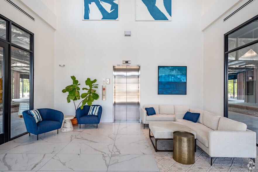 More Photos Of 536 Hub, Bowling Green Office For Lease