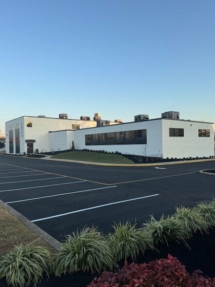 More Photos Of 2055 Limestone Rd, Wilmington Medical For Lease