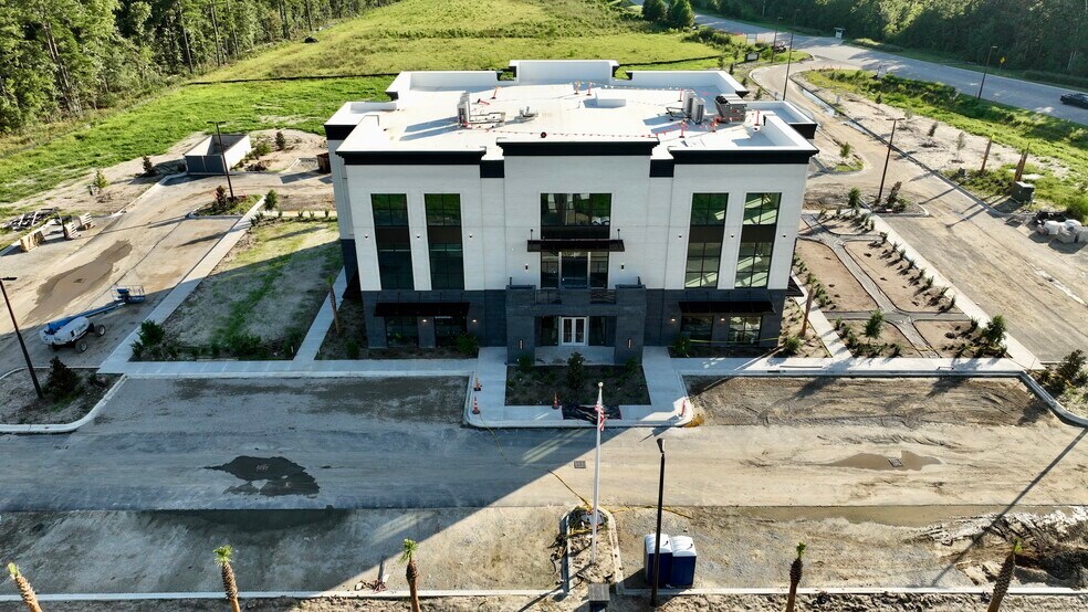 More Photos Of 100 Enterprise Dr, Rincon Office For Lease